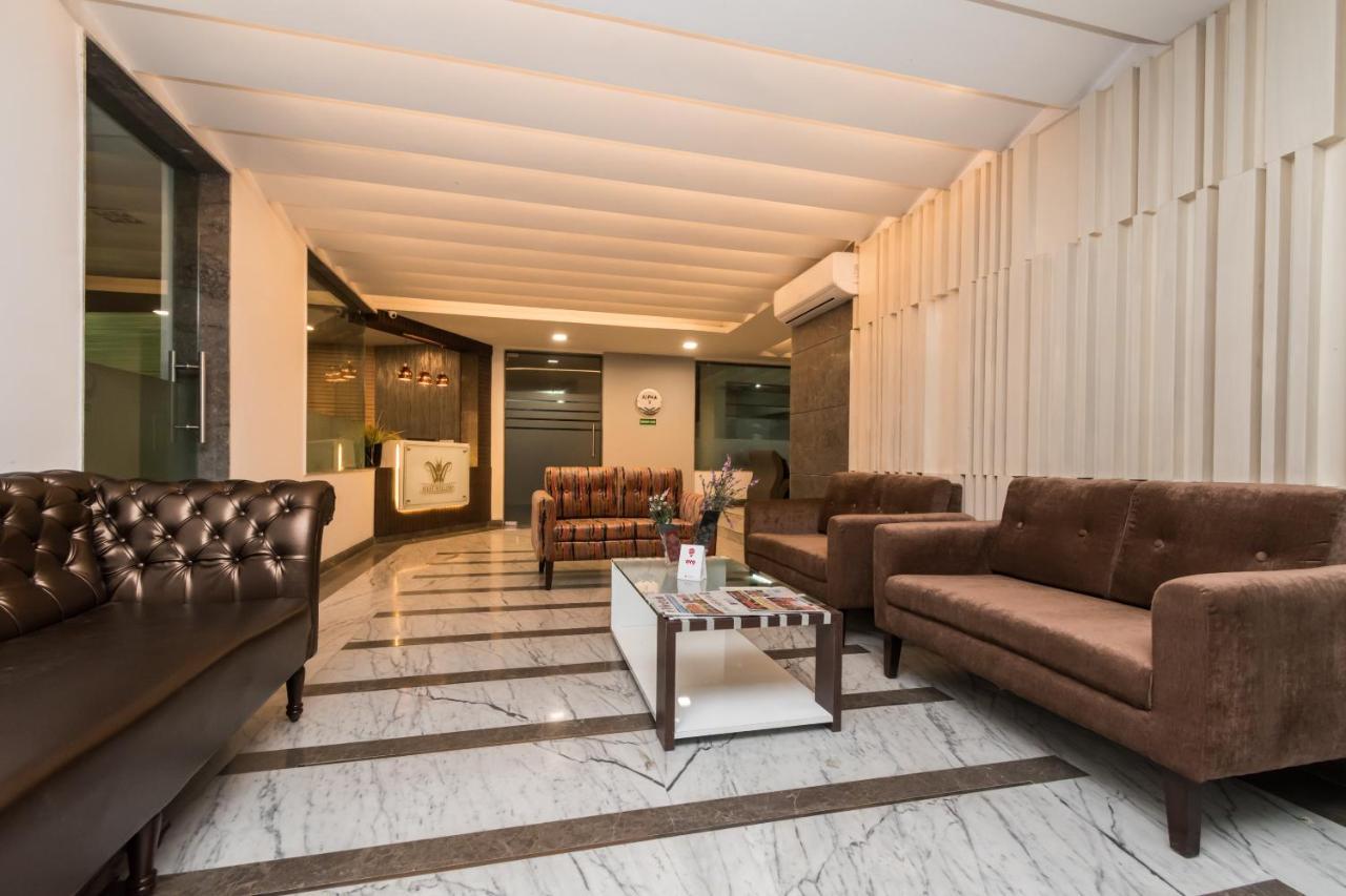 Capital O 10212 Hotel West Willows Xanadu Καλκούτα Εξωτερικό φωτογραφία
