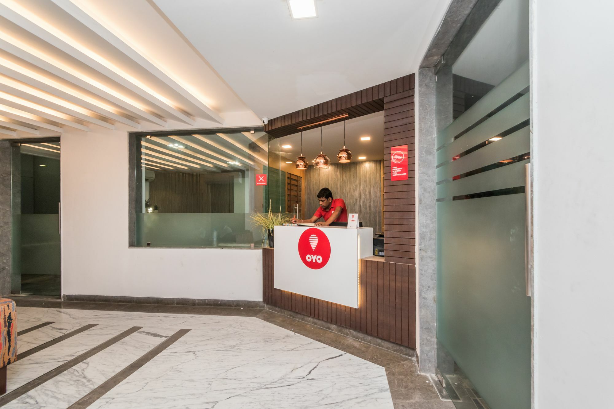 Capital O 10212 Hotel West Willows Xanadu Καλκούτα Εξωτερικό φωτογραφία